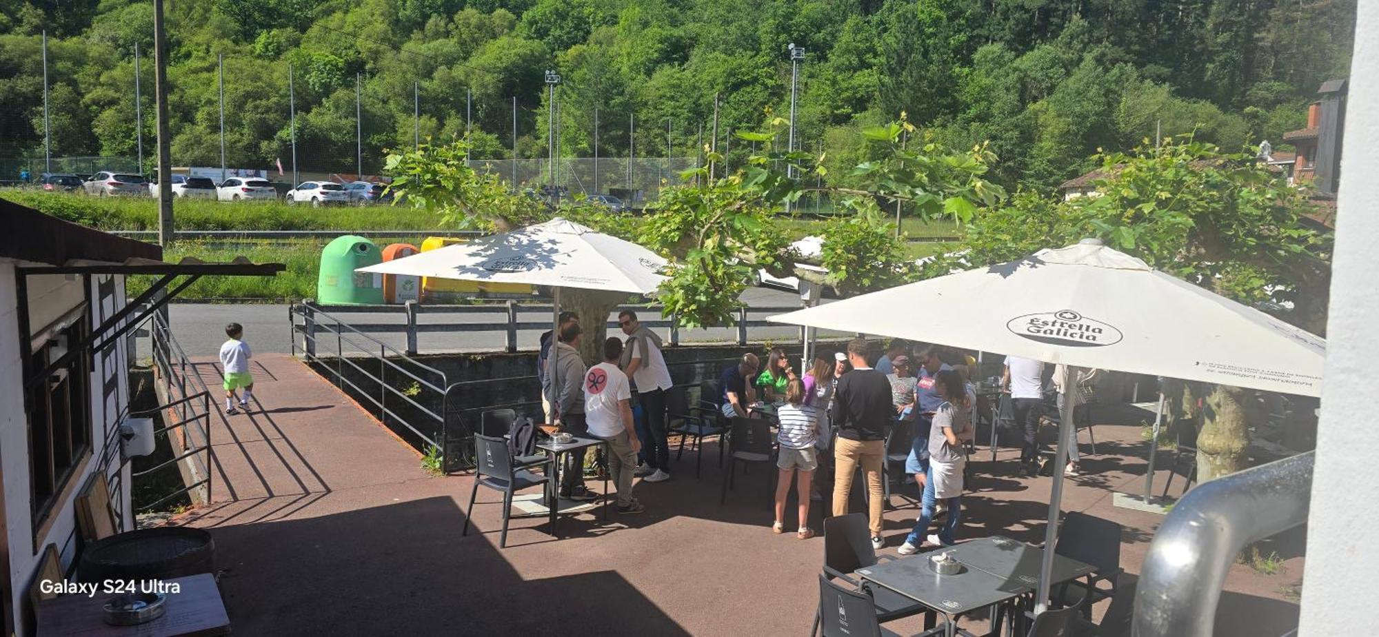 Habitaciones Restaurante Asador El Puente Galdames San Pedro de Galdames Zewnętrze zdjęcie
